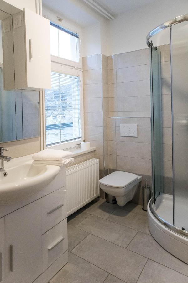 Jantar Apartmaji ノヴォ メスト エクステリア 写真